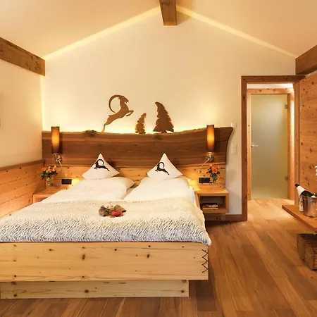 Hotel Pfeldererhof Alpine Lifestyle 4*