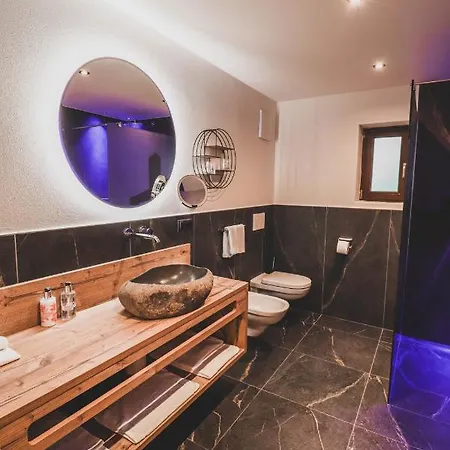 Hotel Montresor Pfeldererhof 4*