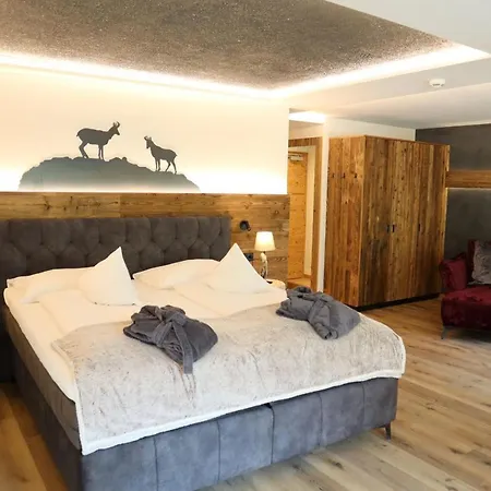 Montresor Pfeldererhof Hotel 4*