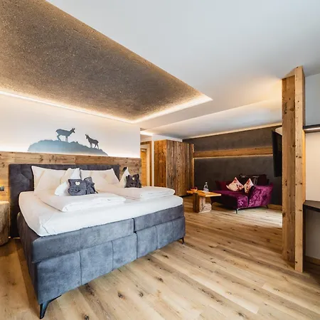 Montresor Pfeldererhof Hotel 4*