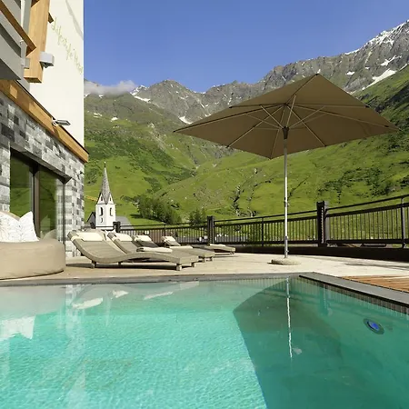 Pfeldererhof Alpine Lifestyle Pfelders