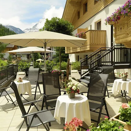 Hotel Pfeldererhof Alpine Lifestyle 4*