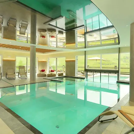 Hotel Pfeldererhof Alpine Lifestyle 4*